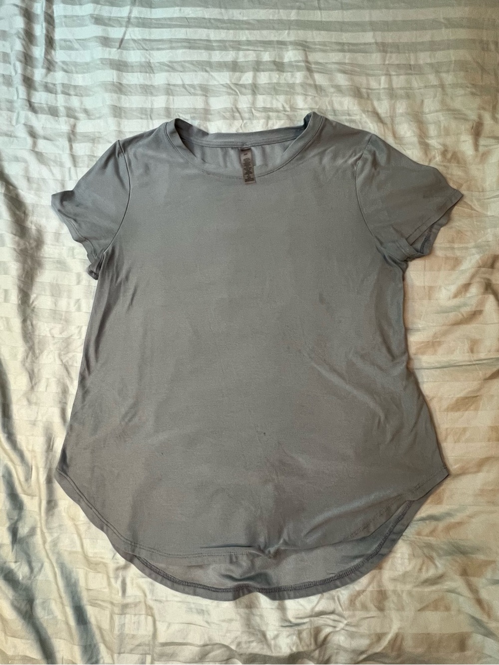Beyond Yoga Women's Short-Sleeve Tee in Light Gray Blue